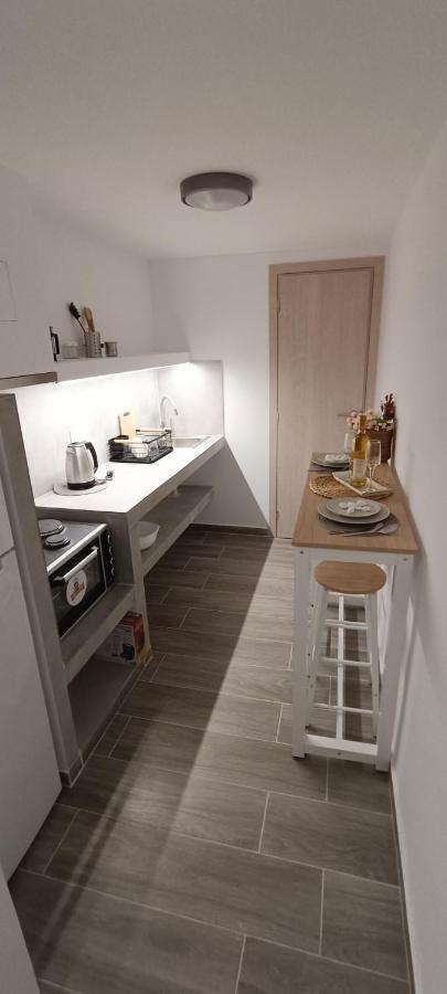 Dk Square Apartment Andros Town Ngoại thất bức ảnh