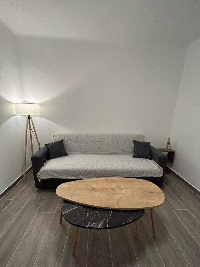 Dk Square Apartment Andros Town Ngoại thất bức ảnh