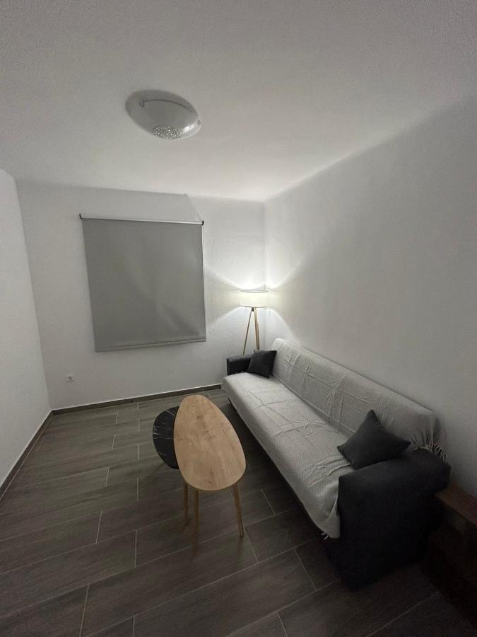 Dk Square Apartment Andros Town Ngoại thất bức ảnh